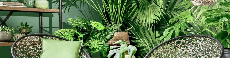 Cómo crear un ambiente tropical con plantas artificiales